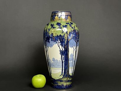 Boch frères Kéramis
Important vase a décor...
