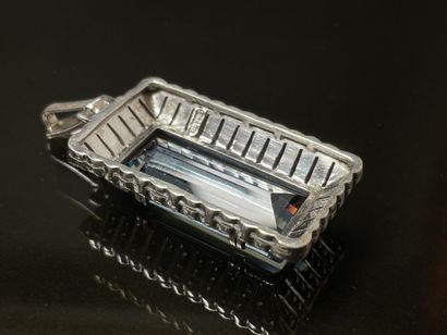 Theodor FAHRNER (1859-1919) & co
Grand pendentif...