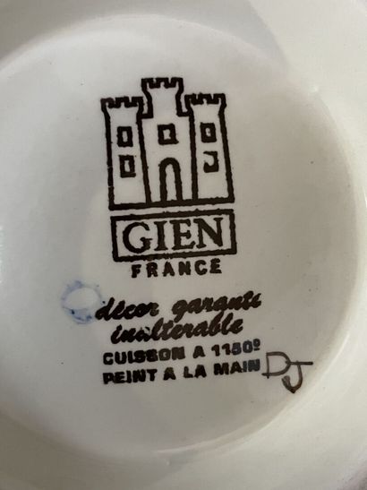 GIEN modèle Rambouillet 
Service de table...