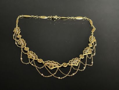Collier ras de cou maille draperie, avec...