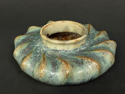 Adrien DALPAYRAT (1844-1910) 
Vase à panse...