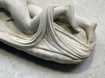 HERMAPHRODITE ENDORMI
Sculpture en marbre...