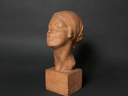 Amedeo GENNARELLI (1881-1943)
Buste de femme...