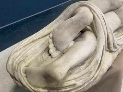 HERMAPHRODITE ENDORMI
Sculpture en marbre...