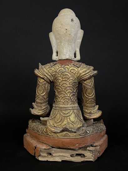 Bouddha Sakyamuni
Bouddha en albâtre, bois...