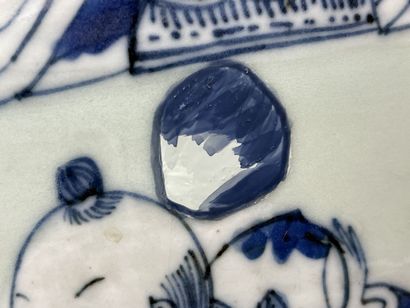Large blue porcelain vase, late 19th century,...