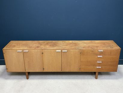 Buffet en enfilade, en placage de teck et...