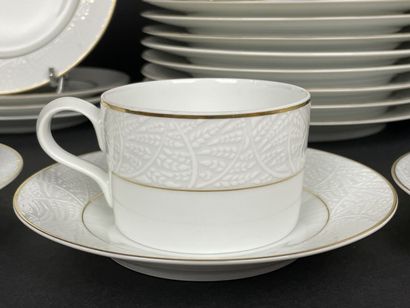 LALIQUE modèle Damassé
Partie de service...