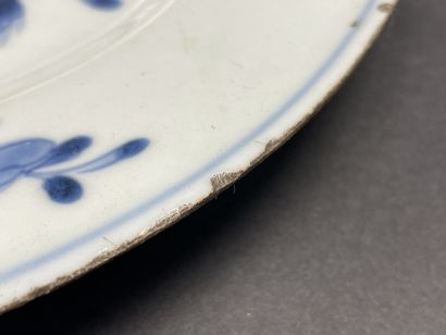 Five porcelain plates from China 18th c.
D....