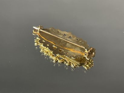 Broche en or 
750°/00.
L: 3,5 cm.
Poids:...