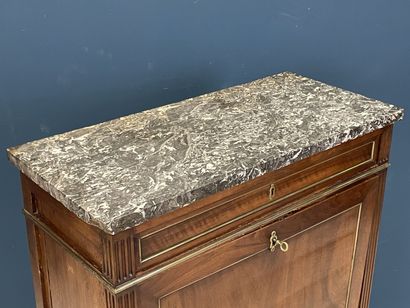 Mahogany veneered straight desk, grey veined...