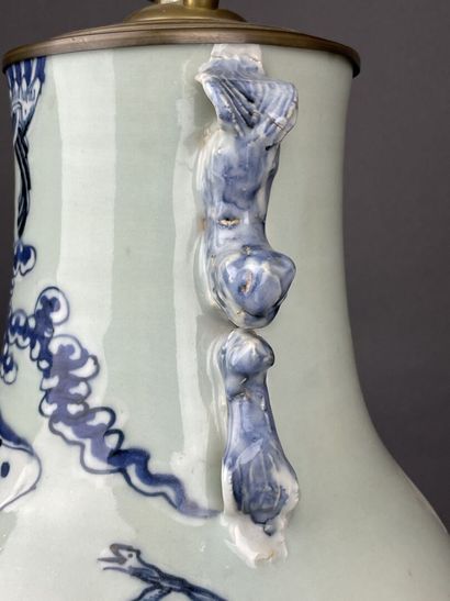 Large blue porcelain vase, late 19th century,...