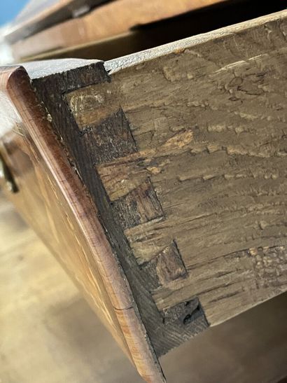 Sloping desk inlaid with lattice work, opening...