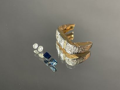 Bague accidentée en or et diamants, diamant...