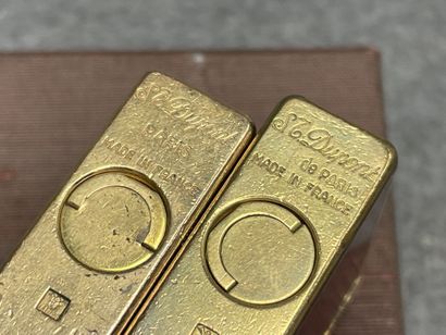 DUPONT: deux briquets en laque japonaises...