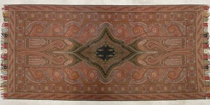 Grand cachemire. 
340 x 160 cm. 
Déchiru...