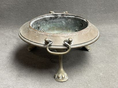 Brasero en cuivre et métal.
H: 20 cm, D:...