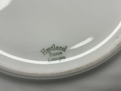 HAVILAND 
Service à thé en porcelaine à côtes...