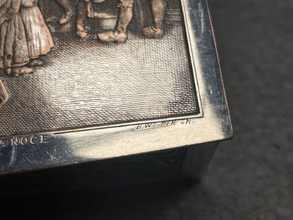Deux petits coffrets en métal argenté à décor...