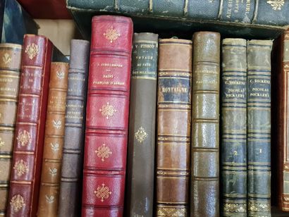 Trois cartons de livres reliés