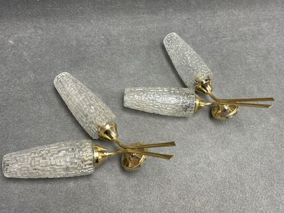 Paire d'appliques des années 1970.
H: 31...