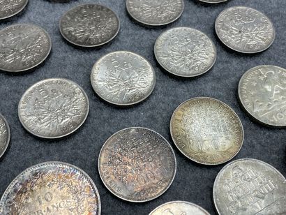 Ensemble de pièces argent: 
- 2 pièces 50...