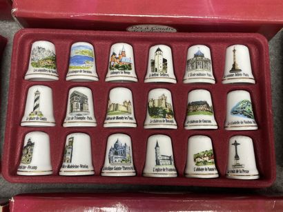 Collection de dès à coudre en porcelaine,...