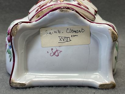 Saint Clément fin XVIII°: commode en faience.
12...