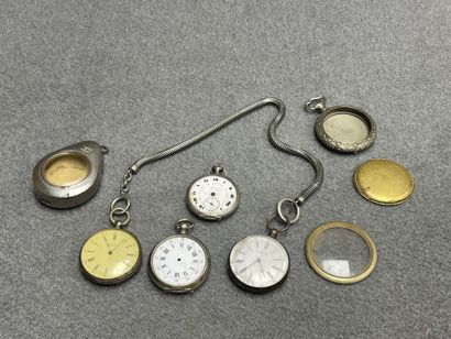 Quatre montres à gousset, boitier, etui et...