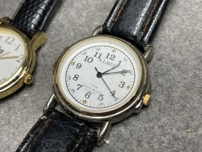 Ensemble de six montres bracelet moderne...