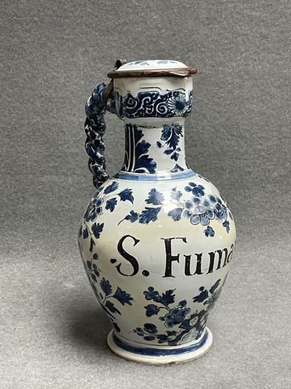Pichet en faïence de Delft XIX° marqué S....