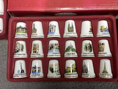 Collection de dès à coudre en porcelaine,...