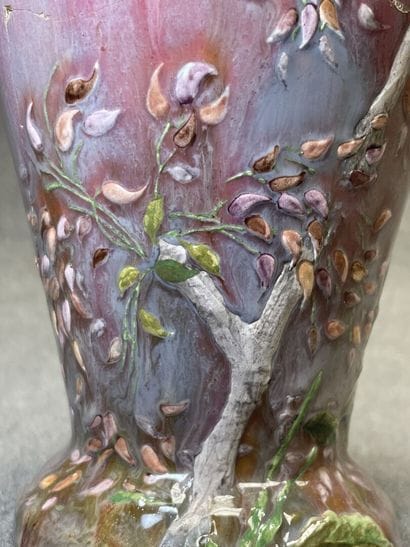 Emile GALLE (1846-1904)
Petit vase en céramique...