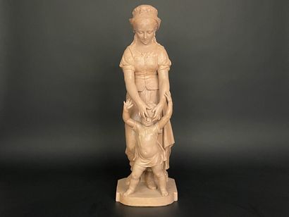 Jeune fille et enfant.
Grande épreuve en...
