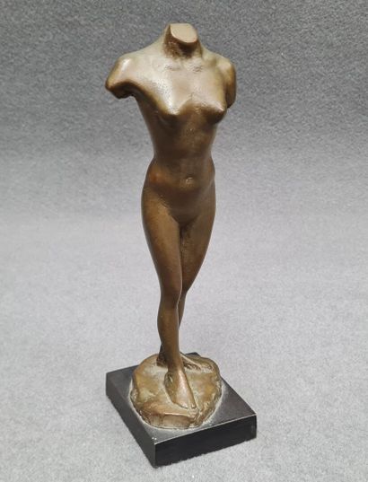 Gérard VIEILLEVIE (1939-1992) 
Femme nue...