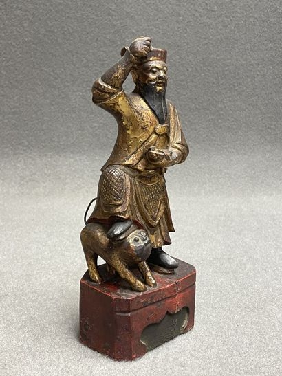 Guerrier chinois
Sculpture en bois à patine...