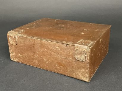 Coffret en bois pour les chocolats Debauve...