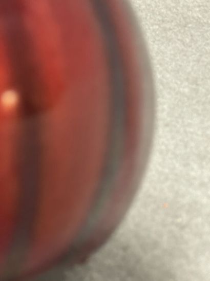 Vase coloquinte en grès émaillé. 
H. :24...