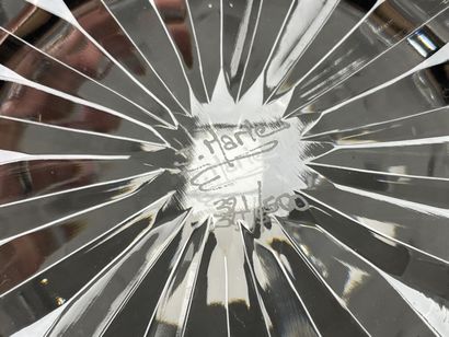 Seau à champagne en cristal. 
H. :24,5 c...