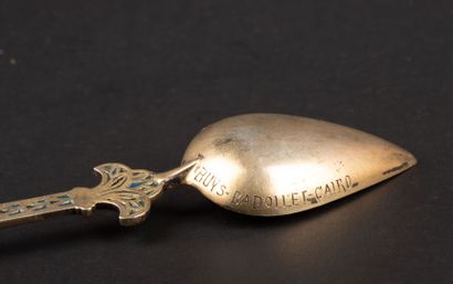 BUYS-BADOLLET, au Caire
Petite cuillère en...