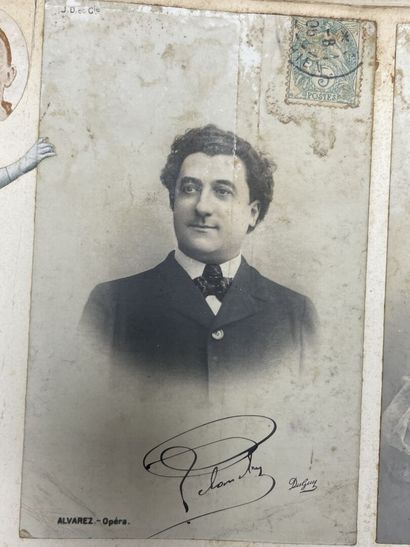Album d'environ 800 photographies, cartes...