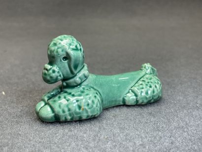 Douze portes couteaux caniche en céramique....