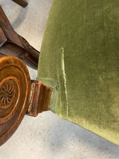 Fauteuil Restauration et trois chaises dossier...