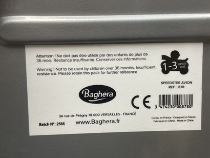 Baghera. 
Trotteur en tole modèle avion....