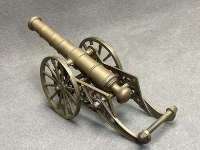 Réduction de canon en laiton. 
19 x 35 x...