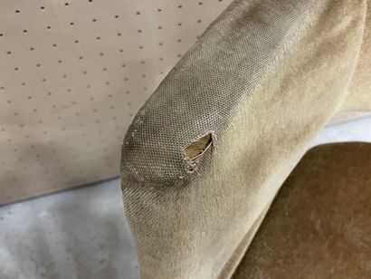 Paire de fauteuils conférence des années...