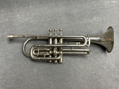 Deux trompettes, L'instrumental et Couesnon...