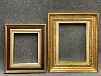 Deux cadres: 
Dim int : 24 x 19 cm.
Dim ext...