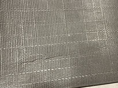GROSFILLEX. 
Douze chaises en résine moulée...