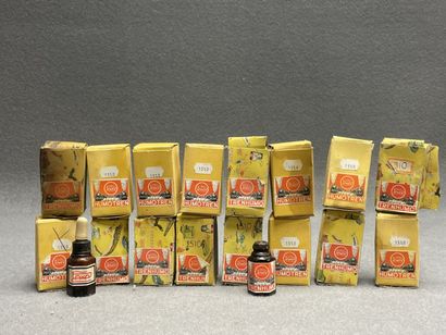 PAYA. 
Trenhumo. 
Lot de liquide pour fumée...